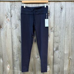Balance Collection Midnight Blue Leggings